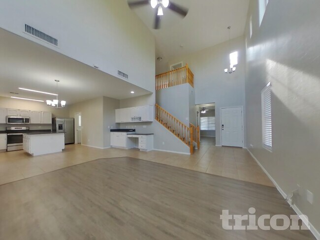 Photo - 17244 W Maui Ln