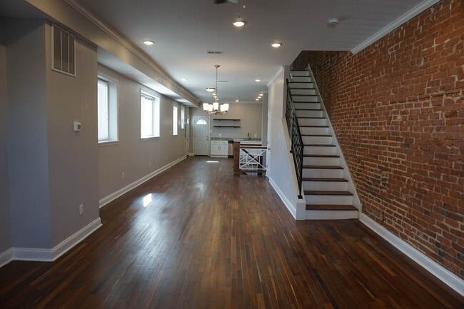 Photo - 3230 W Berks St Unit 3230 W Berks Street