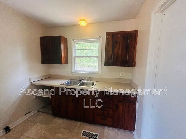 Photo - 1202 Arlington Ave