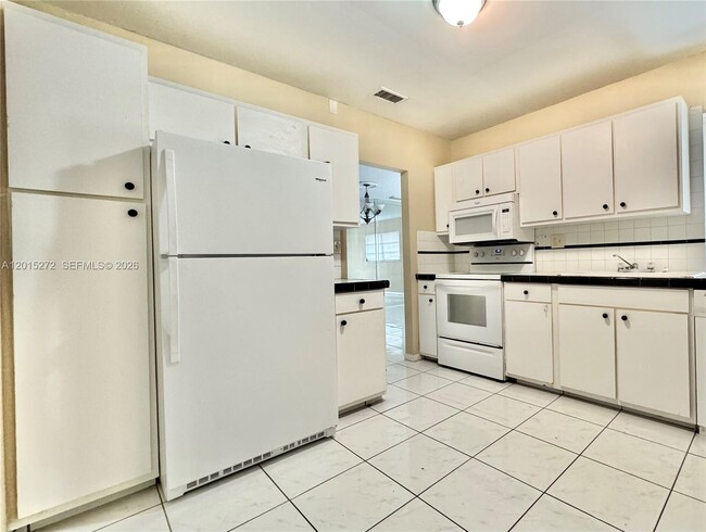 Photo - 2500 SW 81st Ave Unit 401