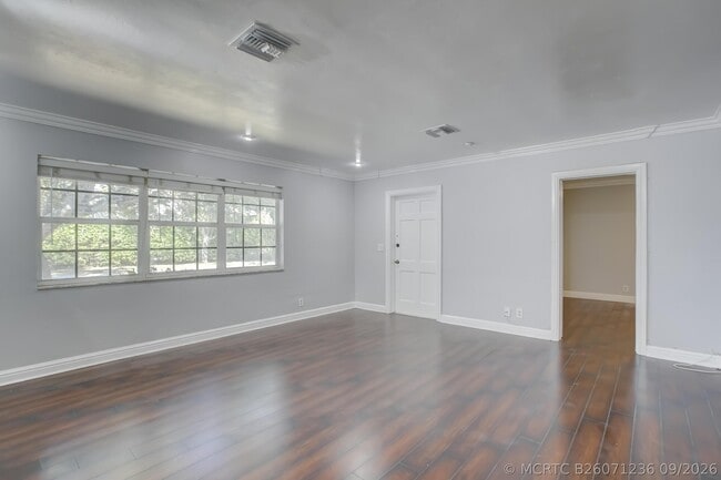 600 SW 15th St