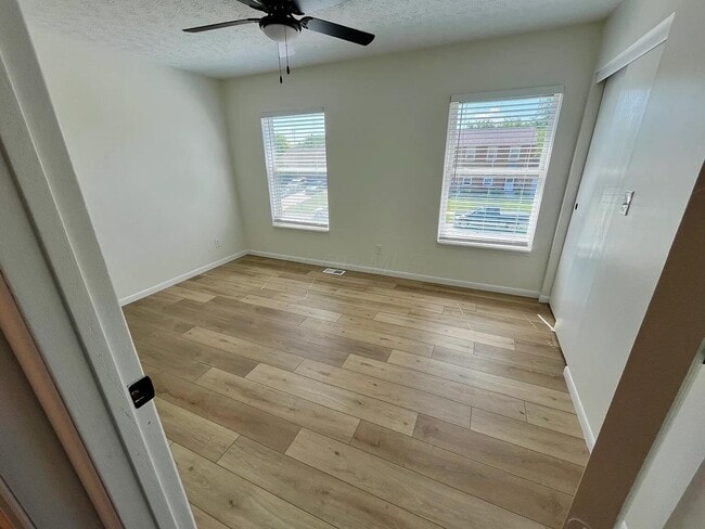 Photo - 4895 Drayton Rd Unit 4897