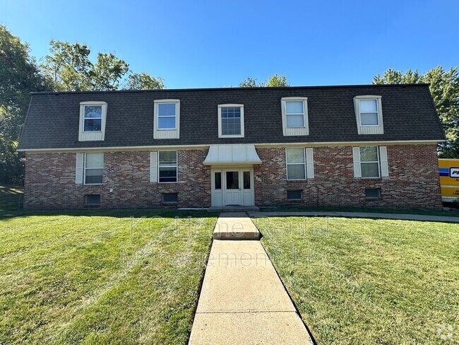 Building Photo - 8725 Countryshire Ln Unit 3 Rental