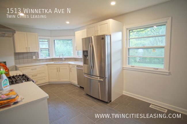 Photo - 1513 Winnetka Ave N