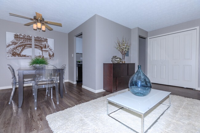 Photo - Parkview Apartments