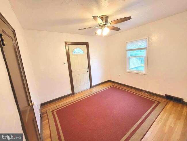 Photo - 426 Grant Ave