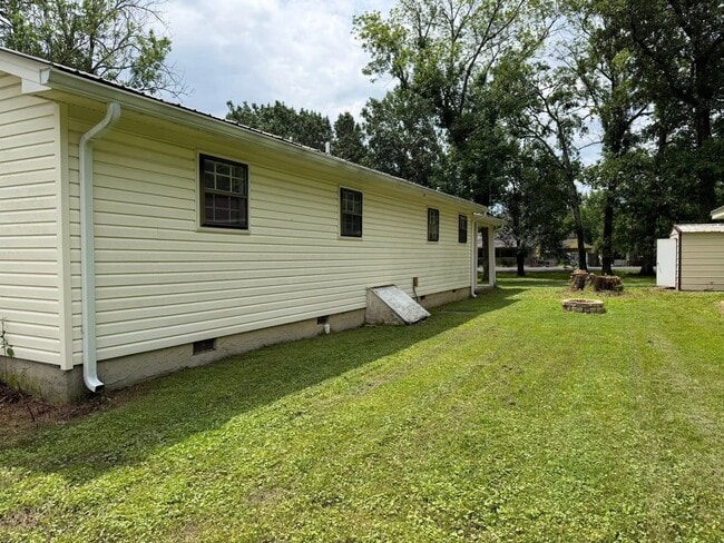 Photo - 3BR Rental in Quiet Fort Oglethorpe Neighborhood – Minutes from Battlefield Parkway & Chickamauga...