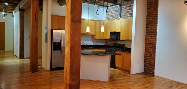 Photo - 2960 Inca St Unit 318