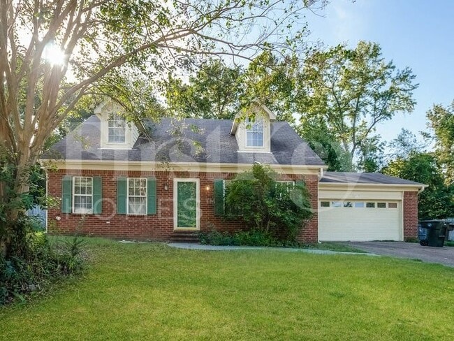 Building Photo - 2317 Curbertson St