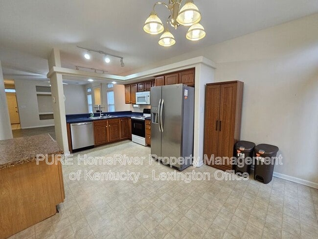 Photo - 2616 Crystal Falls Rd