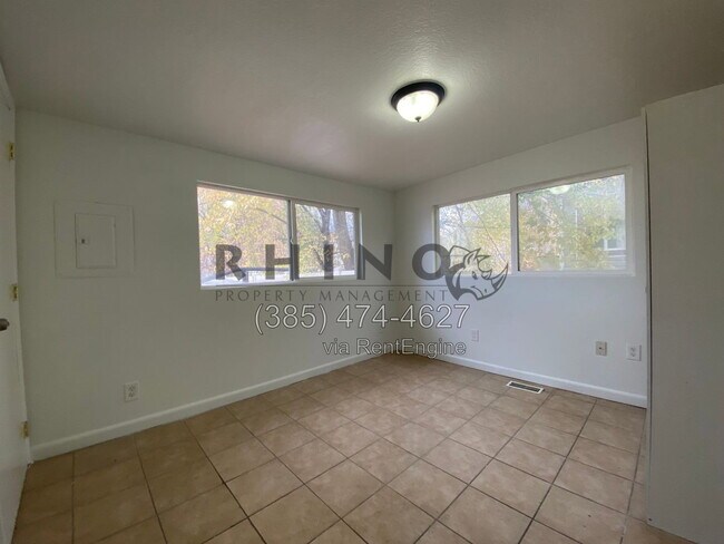 Photo - 926 Binford St Unit 2