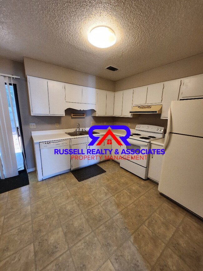 Photo - Alabaster Townhome