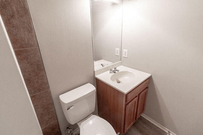 Photo - 212 Wheaton Ct