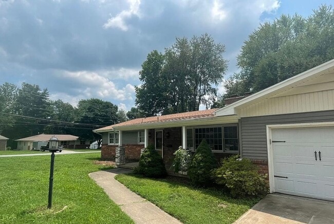 Photo - Beautiful 3 bed 2 bath home AVAILABLE NOW!