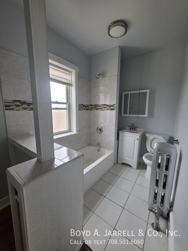 10853 S Vernon Ave Unit 109 53-2N