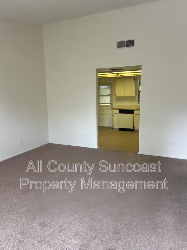 Photo - 529 E Curlew Pl