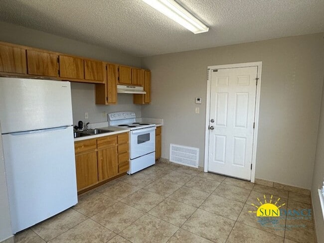 Photo - Great 2 Bedroom 1 bath Duplex in Navarre!