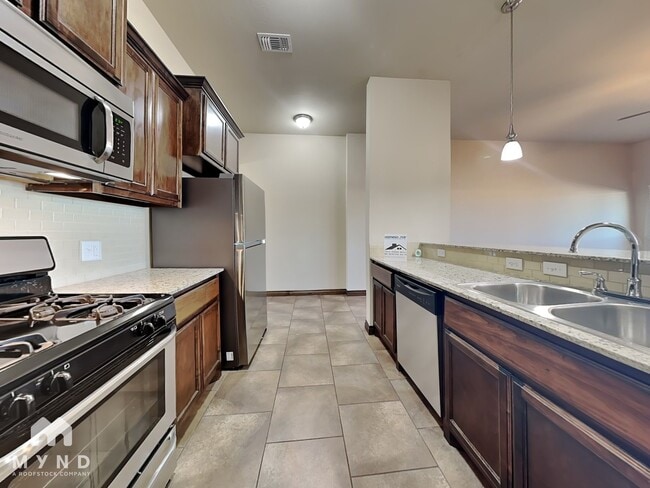 Photo - 18208 Manera Wy