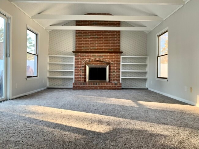 Photo - 3 BEDROOM HOME FOR RENT IN OAKWOOD FARMS!