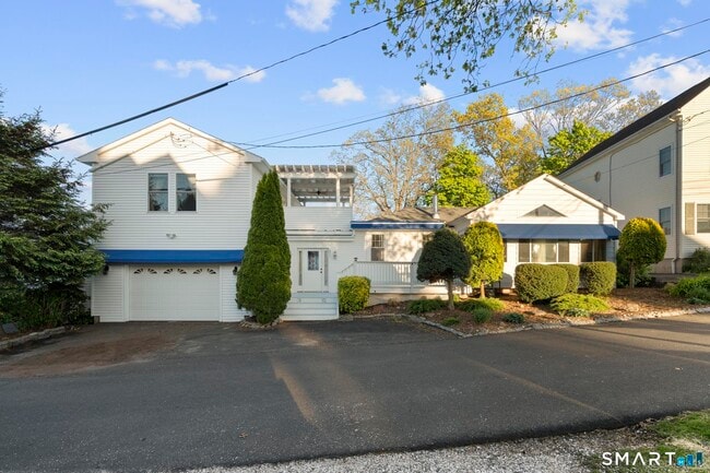 Building Photo - 231 Pawson Rd
