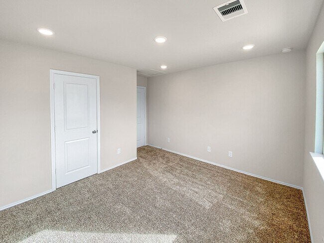 Photo - 13071 Clear View Dr