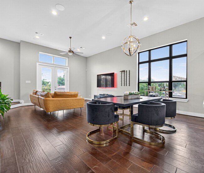 Photo - 1205 Wrightwood St