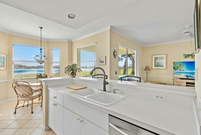 Photo - 10480 Washingtonia Palm Way Unit 1117