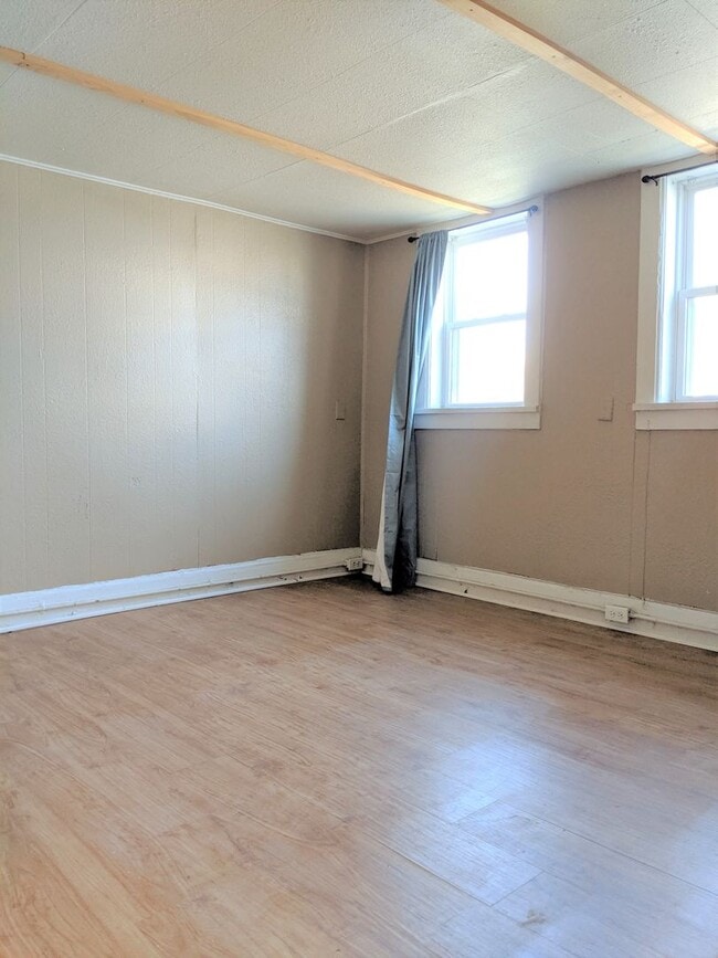 Photo - 3633 E Squire Ave Unidad Lower