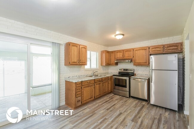 Photo - 1659 Cottonwood St