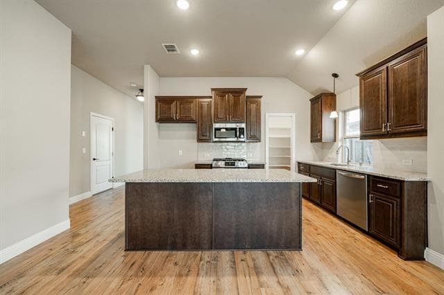 920 Baldcypress Dr