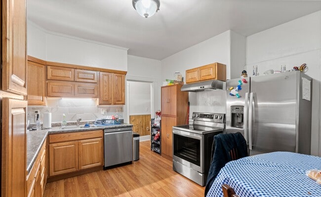 Photo - 78 Hillside St