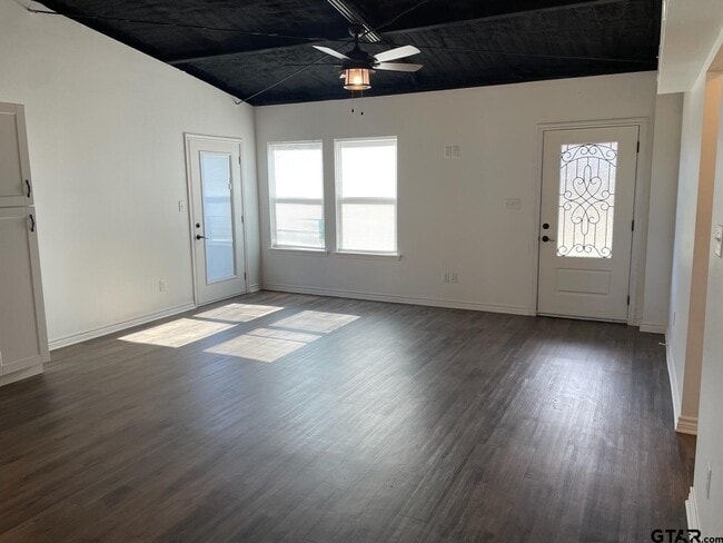 Photo - 11243 CR 219