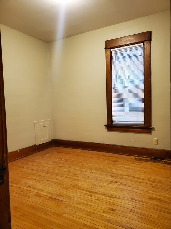Photo - 553 E Dover St Unit LOWER