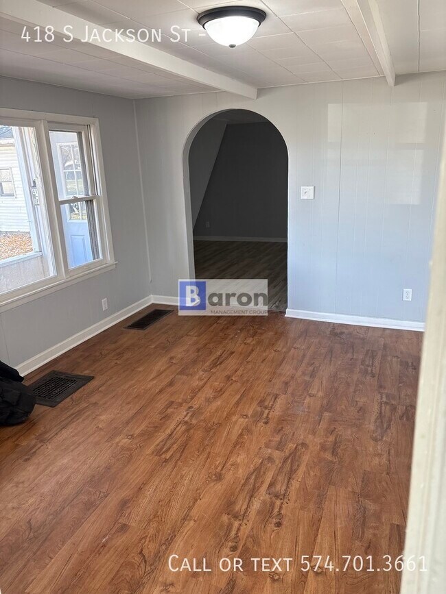 Photo - 418 S Jackson St Unit 1