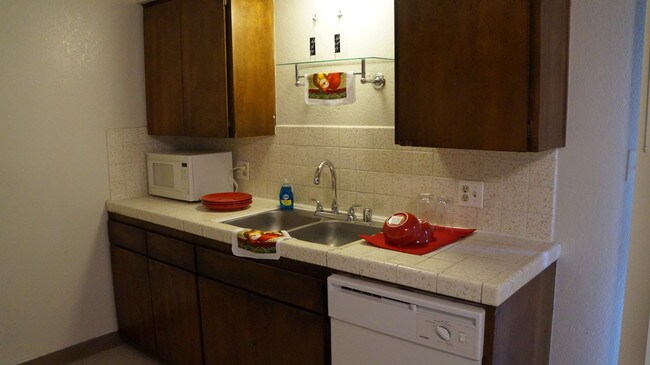Photo - Welcome to Cameron Park Apartments || Your...