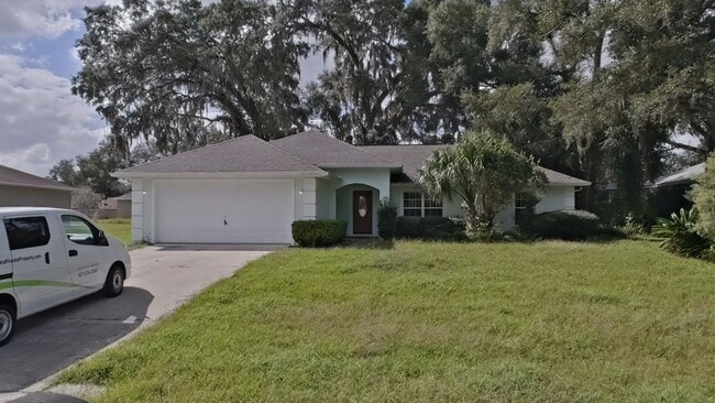 Building Photo - Beautiful 3/2 in Hidden Lake