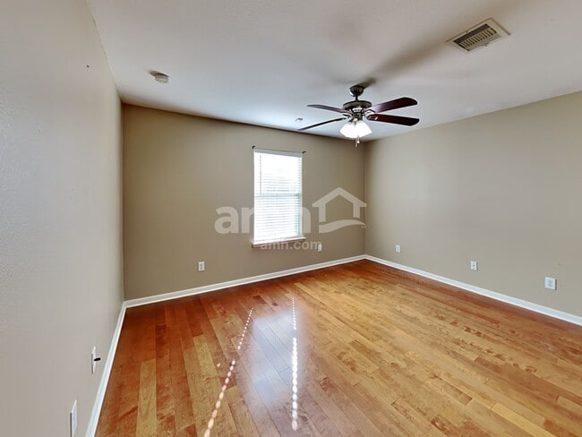 Photo - 4403 Thistle Pond Ct