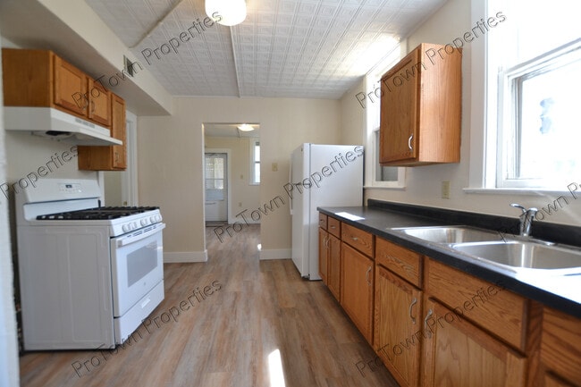 Photo - 835 N Broadway St Unit 1