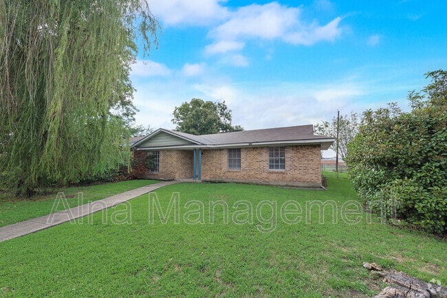 Building Photo - 2529 Belhaven Dr Rental