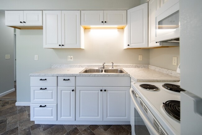 Photo - 50-62 East Street - 2A