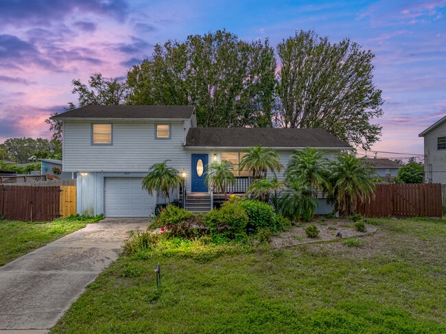 Photo - 403 48th Street Ct W House