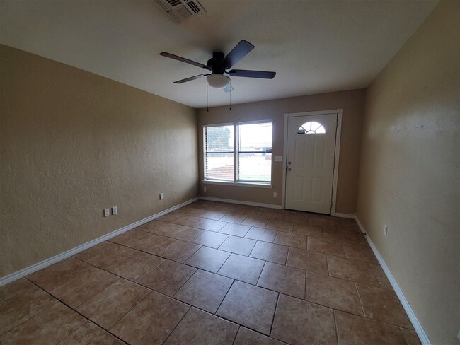 Photo - 2611 NW Pollard Ave