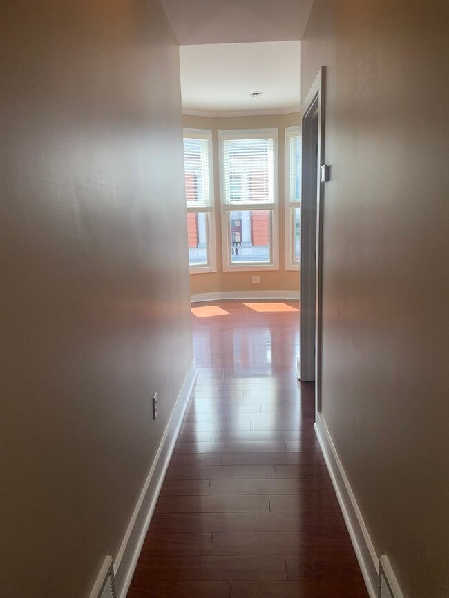 Photo - 48 Castle St Unit 3a