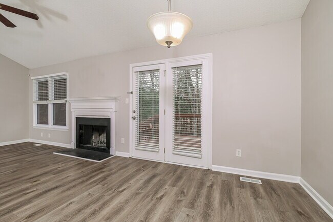 Photo - 3405 Singleleaf Ln