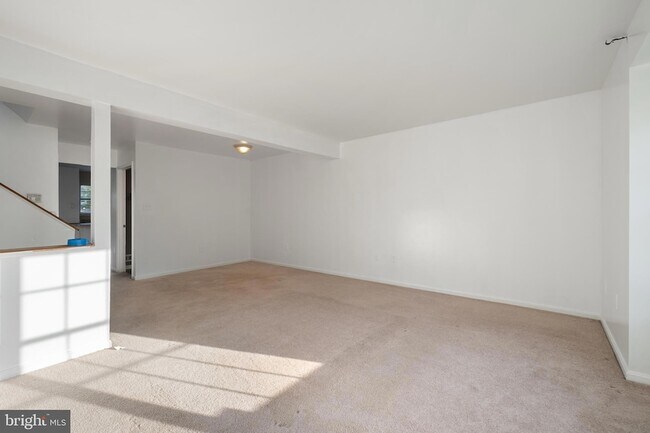 Photo - 4198 Bluebird Dr