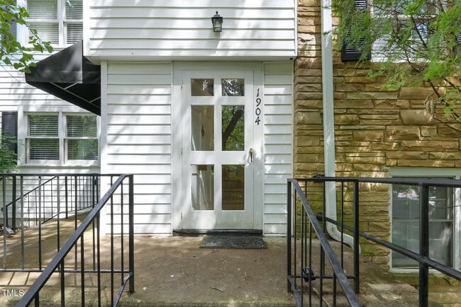 Photo - Room in Condo on Smallwood Dr