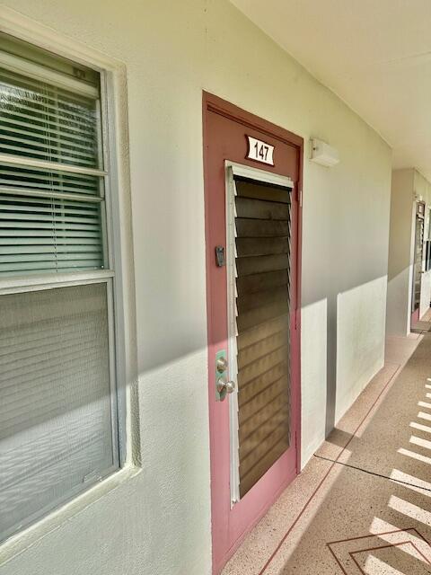 Photo - 147 Fanshaw D