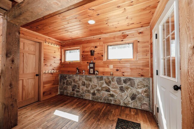 Photo - 40 Chemung Rd