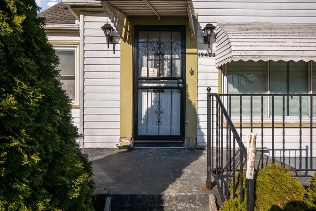 Photo - $1095 3 bedroom bungalow