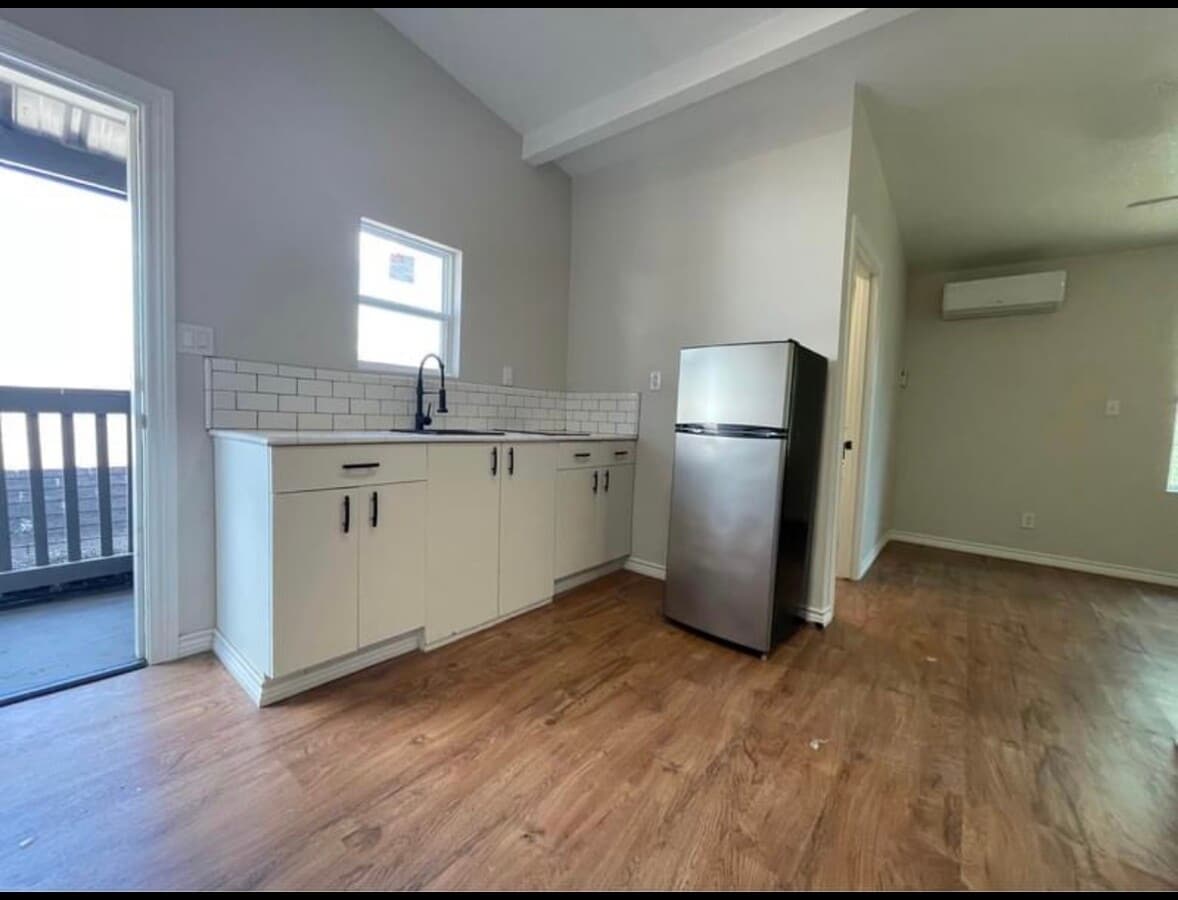 Photo - 32563 FM 2520